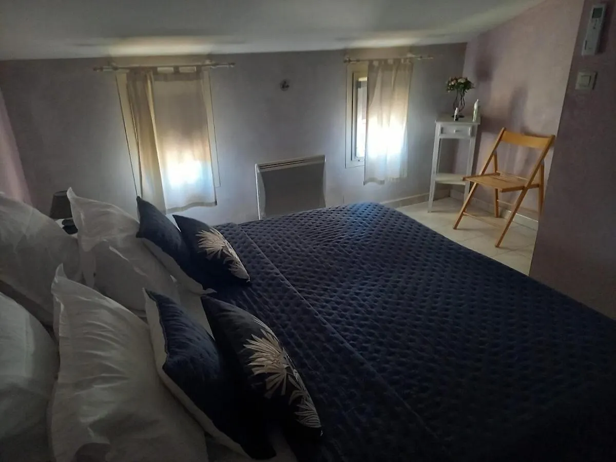 Gite Le Pigeonnier Du Figue-Haut Avec Piscine Privee A Durfort Lacapelette Frankreich