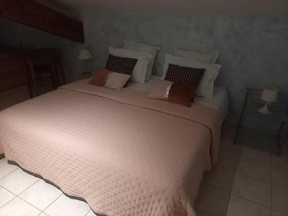 Ferienhaus Gite Le Pigeonnier Du Figue-Haut Avec Piscine Privee A Durfort Lacapelette